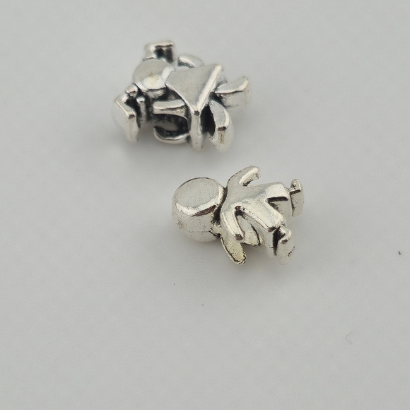 Pair of Silver Tone Boy and Girl Figure Charms for European Bracelets - Picture 2 of 3